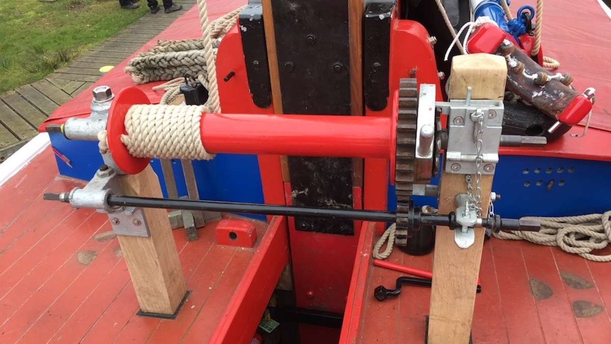 winch on boat