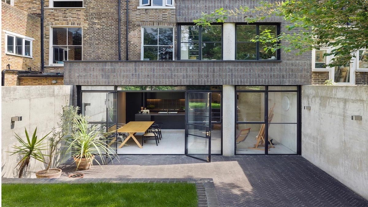 rectangle flat roof extension to victorian property with glass patio doors